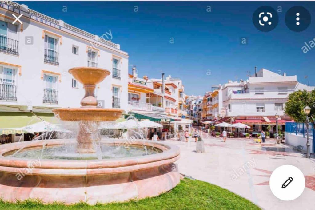 Magnifico Apartamento En La Carihuela, Torremolino Torremolinos Exterior foto